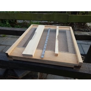 Spaarkast bodem grenen Spaarkast bodem grenen